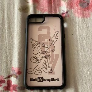 2017 Walt Disney World iPhone 7 Plus case!